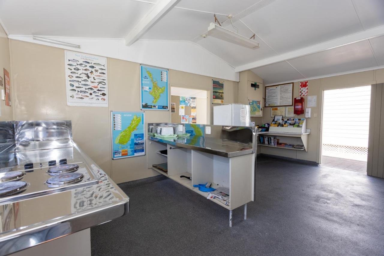 Cosy Corner Holiday Park Mount Maunganui Exterior photo